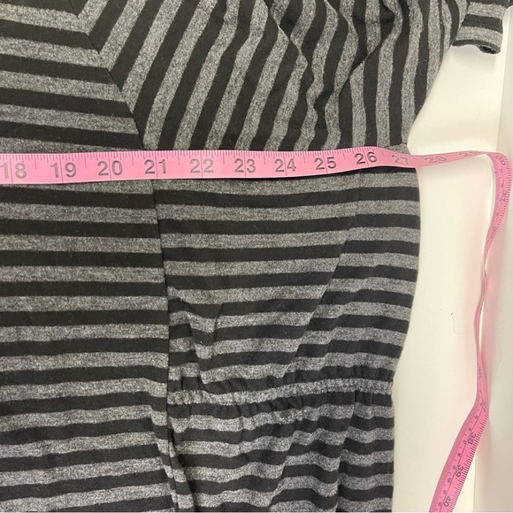 Karakorum Shirt Womens Large XL Black Gray Striped Tunic Round Neck - Picture 8 of 10